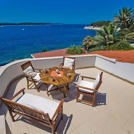 Porthos Appartement *