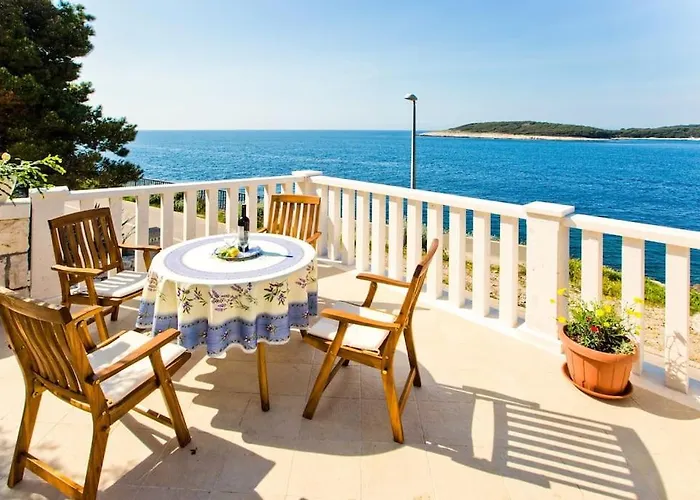 Porthos Apartamento Hvar Town